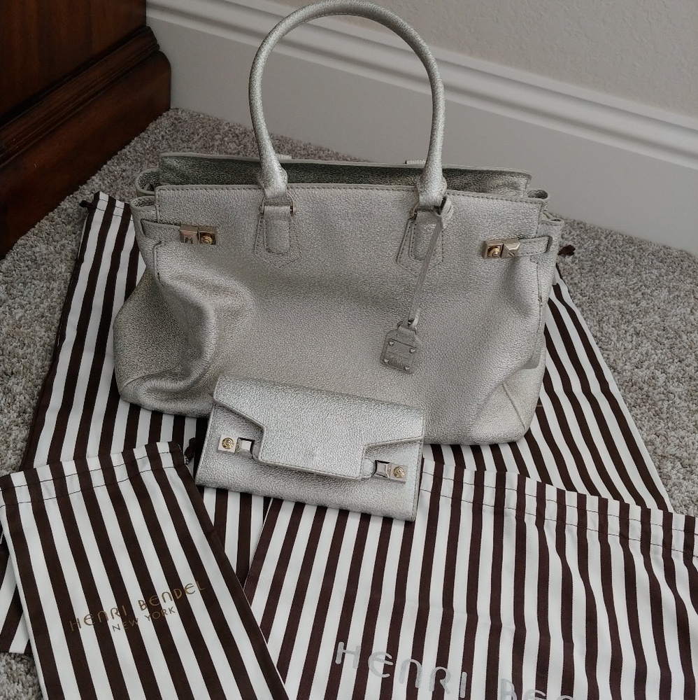 Henri Bendel bag & wallet